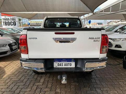 TOYOTA HILUX 2.8 SRV 4X4 CD 16V DIESEL 4P AUT
