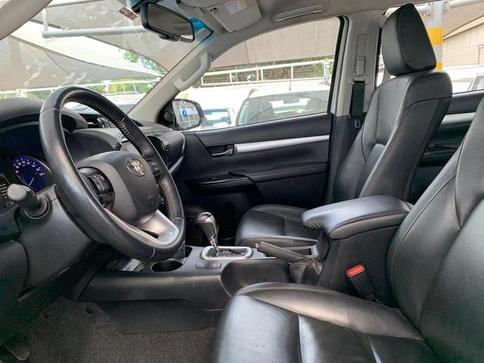 TOYOTA HILUX 2.8 SRV 4X4 CD 16V DIESEL 4P AUT