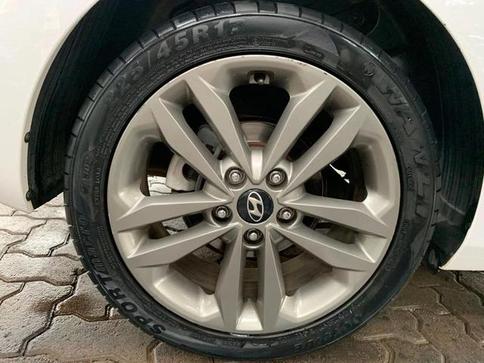 HYUNDAI I30 1.8