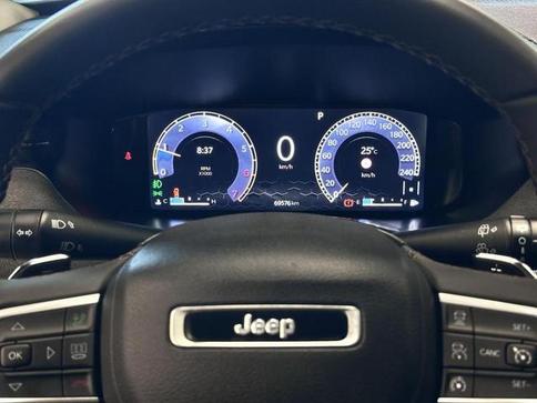 JEEP COMMANDER LIMITED T270 1.3 TB FLEX AUT