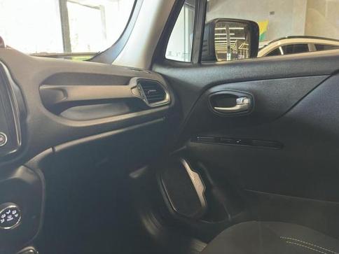 JEEP RENEGADE SPORT T270 1.3 TB 4X2 FLEX AUT.