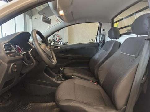 VOLKSWAGEN SAVEIRO TRENDLINE 1.6 TOTAL FLEX 16V