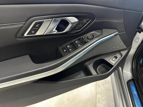 BMW 320I M SPORT FLEX