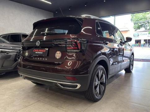 VOLKSWAGEN T CROSS HL TSI AE