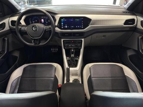 VOLKSWAGEN T CROSS HL TSI AE