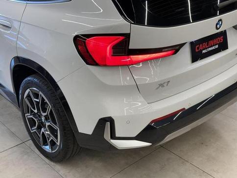 BMW X1 S20I X LINE