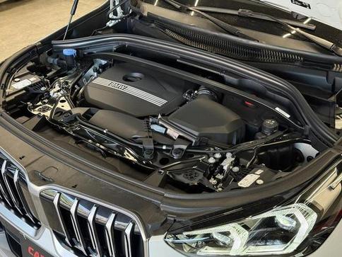 BMW X1 S20I X LINE