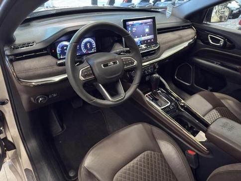JEEP COMMANDER OVERLAND T270 TURBO FLEX