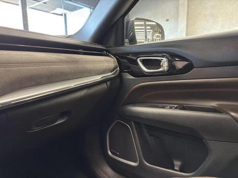 JEEP COMMANDER OVERLAND T270 TURBO FLEX