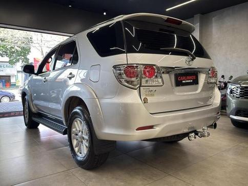 TOYOTA TOYOTA HILUX SW4 SRV4X4