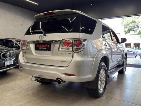 TOYOTA TOYOTA HILUX SW4 SRV4X4