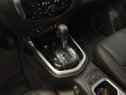 NISSAN FRONTIER XE X4