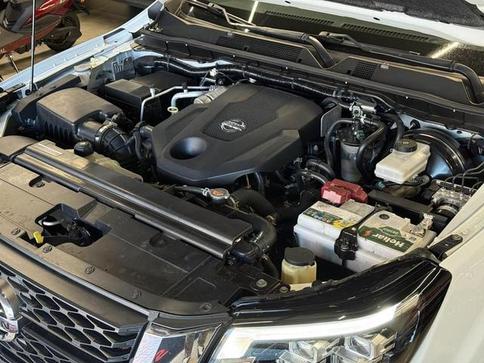 NISSAN FRONTIER XE X4