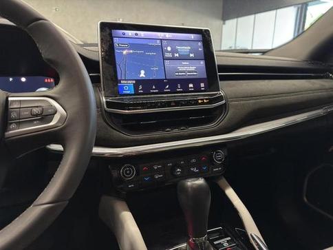 JEEP COMMANDER OVERLAND TD380 4X4 TURBO DIESEL