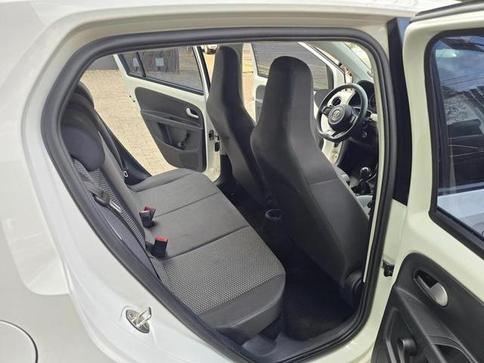 VOLKSWAGEN UP MOVE 1.0 TSI
