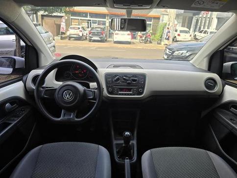 VOLKSWAGEN UP MOVE 1.0 TSI