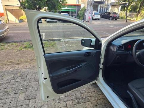 VOLKSWAGEN NOVO VOYAGE 1.0