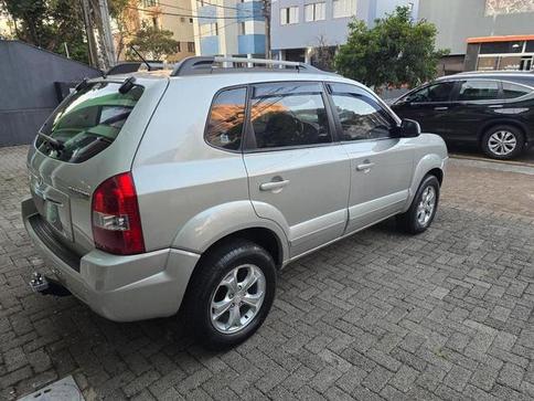HYUNDAI TUCSON GLS B 2.0 AUT