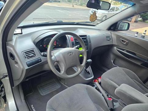 HYUNDAI TUCSON GLS B 2.0 AUT