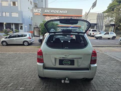 HYUNDAI TUCSON GLS B 2.0 AUT