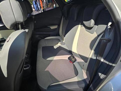 RENAULT CAPTUR 1.6 16V SCE FLEX INTENSE X-TRONIC