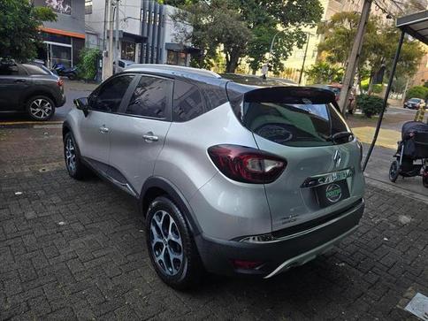 RENAULT CAPTUR 1.6 16V SCE FLEX INTENSE X-TRONIC