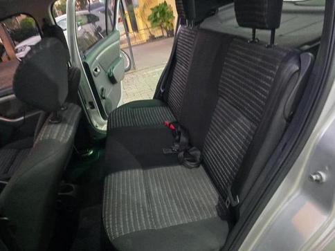 RENAULT RENAULT/SANDERO EXPR 10