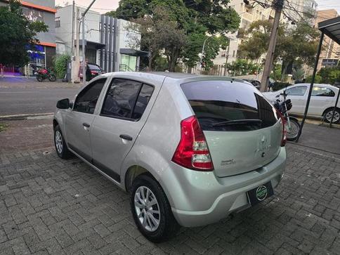 RENAULT RENAULT/SANDERO EXPR 10