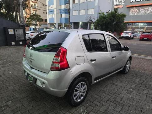 RENAULT RENAULT/SANDERO EXPR 10