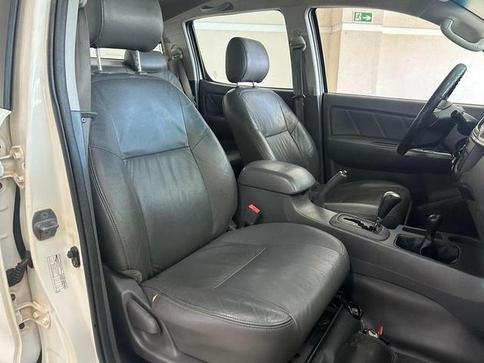 TOYOTA HILUX CD4X4 SRV