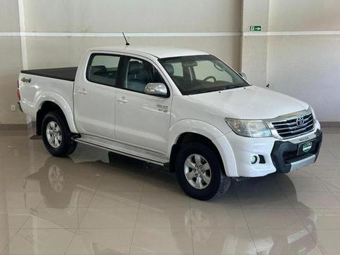 TOYOTA HILUX CD4X4 SRV
