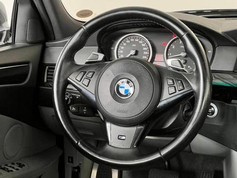 BMW 550IA 4.8 32V 4P