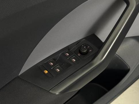 VOLKSWAGEN T-CROSS COMFOR. 200 TSI 1.0 FLEX 5P AUT.