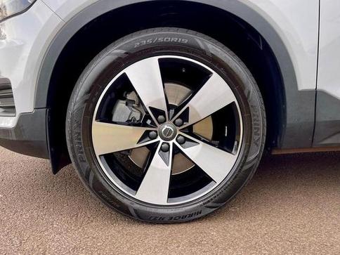 VOLVO XC 40 T-5 HBRIDO INSCRIPTION 1.5 FWD