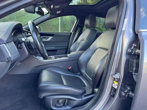 JAGUAR XF 2.0T PRESTIG