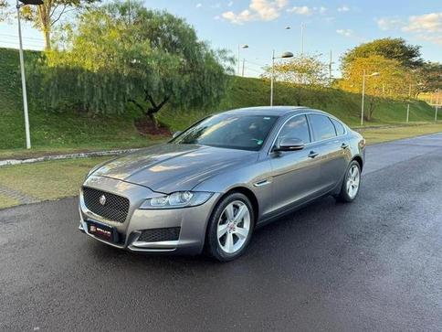 JAGUAR XF 2.0T PRESTIG