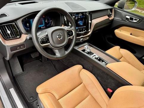 VOLVO XC60 T8 ULTIMATE