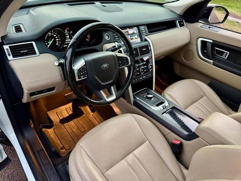 LAND ROVER DISC SPT P240 HSE