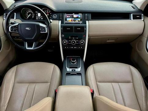 LAND ROVER DISC SPT P240 HSE