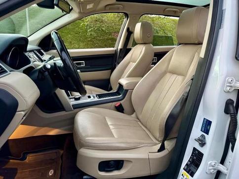 LAND ROVER DISC SPT P240 HSE