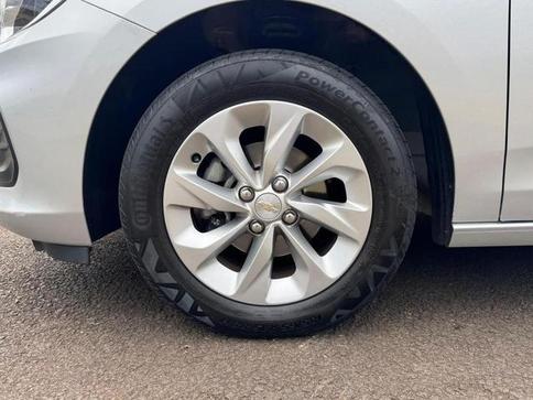 CHEVROLET ONIX PLUS 10TMT LT1