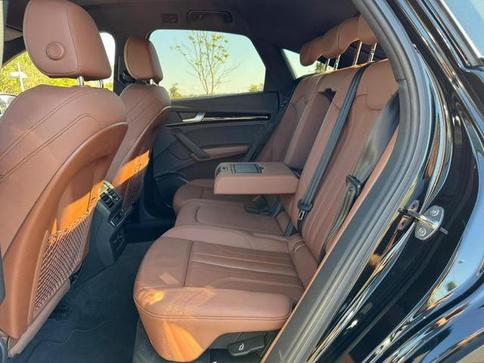 AUDI Q5 SPB. S-LINE BLACK 2.0 TFSI QUA. S-TRON