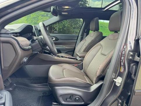 JEEP COMMANDER OVR T