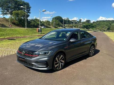 VOLKSWAGEN JETTA GLI AG