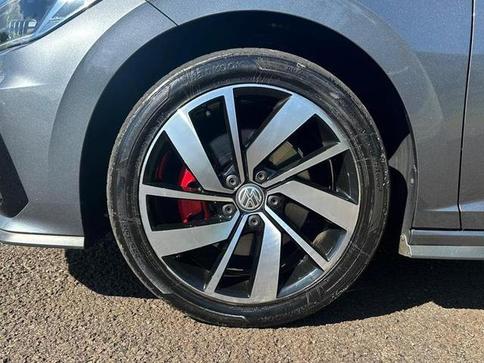 VOLKSWAGEN JETTA GLI AG