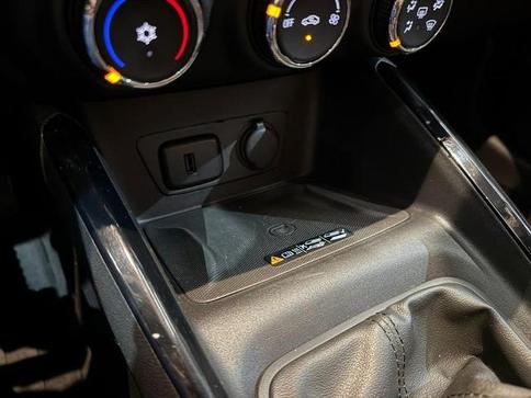 CHEVROLET ONIX HATCH LTZ 1.0 12V TB FLEX 5P MEC.