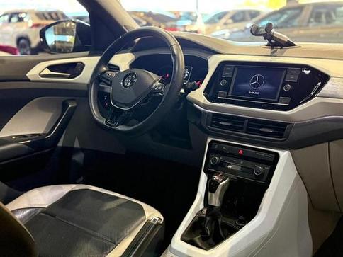 VOLKSWAGEN T-CROSS HIGHLINE 1.4 TSI FLEX 16V 5P AUT