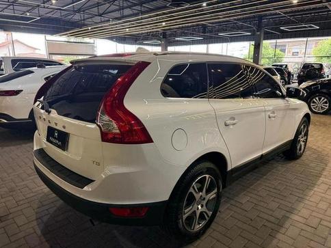 VOLVO XC60 2.0 T5 DYNA