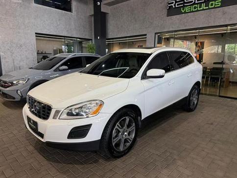 VOLVO XC60 2.0 T5 DYNA