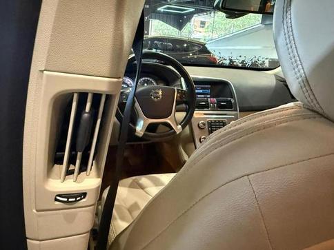 VOLVO XC60 2.0 T5 DYNA